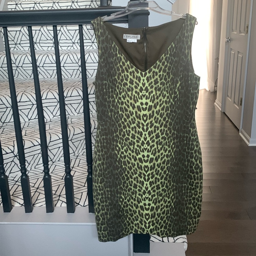 KAY UNGER New York stunning, beautiful sexy dress
